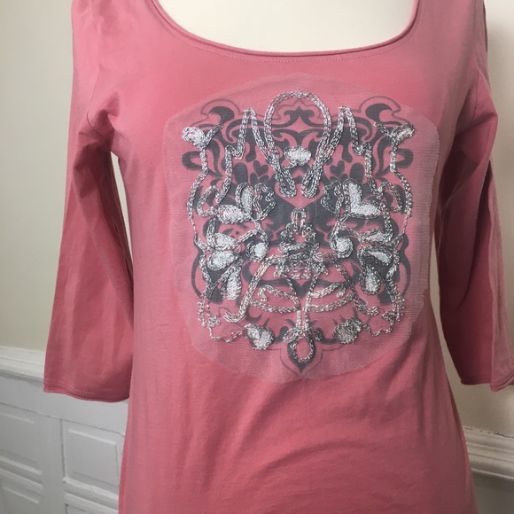 Unique Scoop Neck with Silver Embroidery - Picture 4 of 7